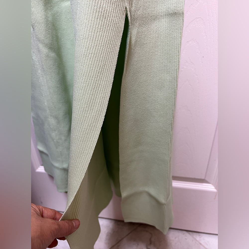 💚 NWT! MAJE Pistachio Green Ribbed Dress - Picture 4 of 11